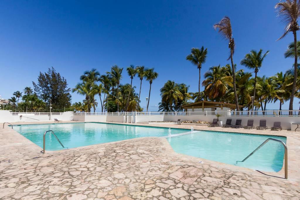 Beach Front At Marbella Condo San Juan Dış mekan fotoğraf